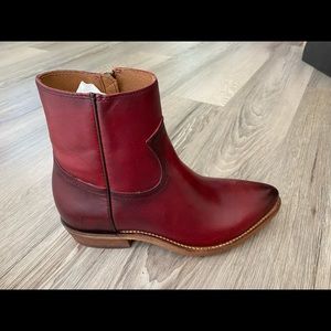 FRYE Billy Inside Zip Bootie Red Leather